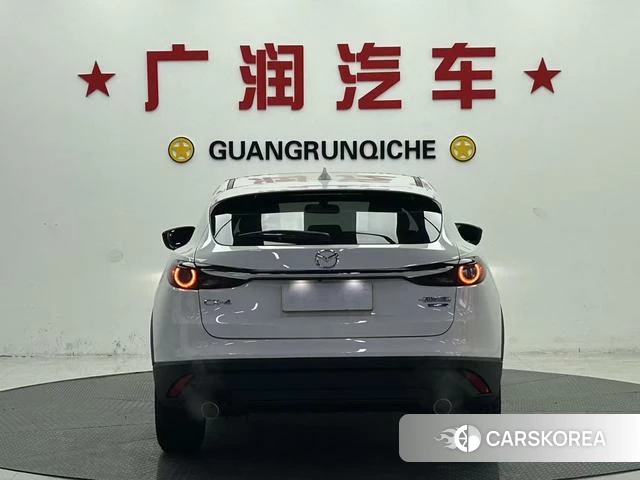 Mazda CX-4 2023 Белый из Китая, фото 6