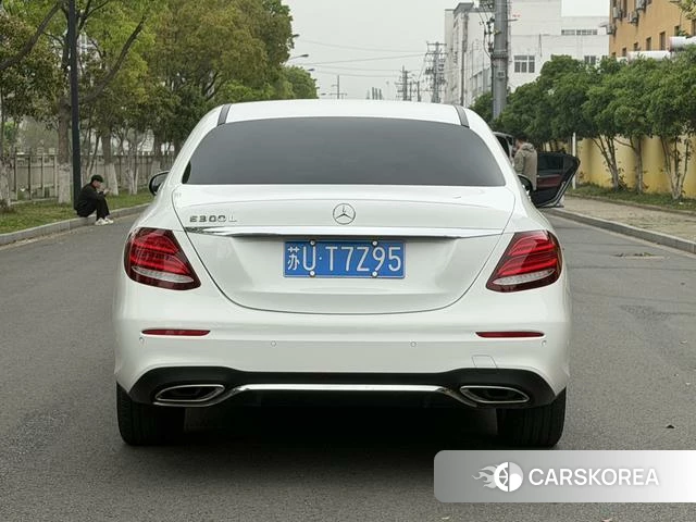 Mercedes-Benz E-class 2018 Белый из Китая, фото 6