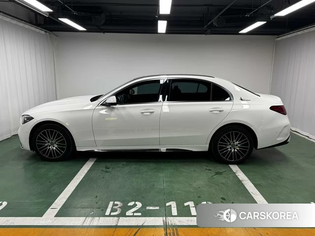 Mercedes-Benz Class C 2023 Белый из Китая, фото 6