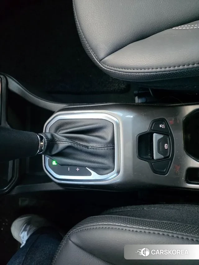 Jeep Renegade 2021 Белый из Кореи, фото 6