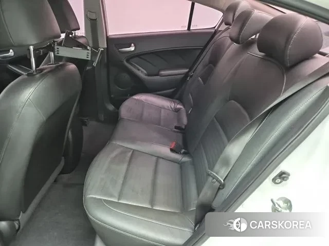 Kia The New K3 2018 Белый из Кореи, фото 6