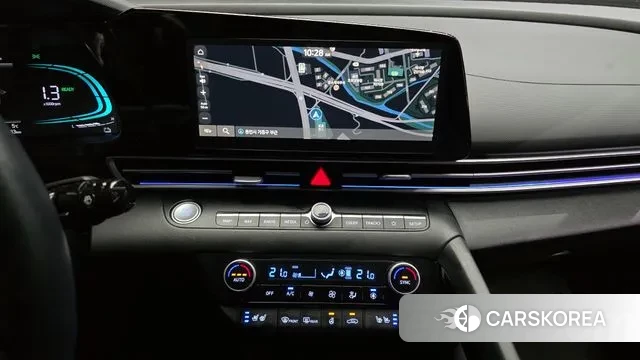 Hyundai The New Avante Hybrid (CN7) 2023 Серебристо-серый из Кореи, фото 6