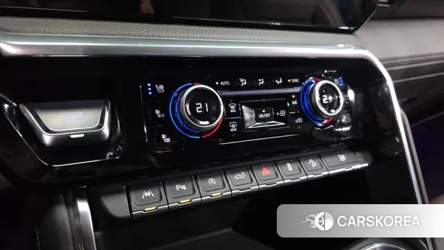 GMC Sierra 2023 Белый из Кореи, фото 6