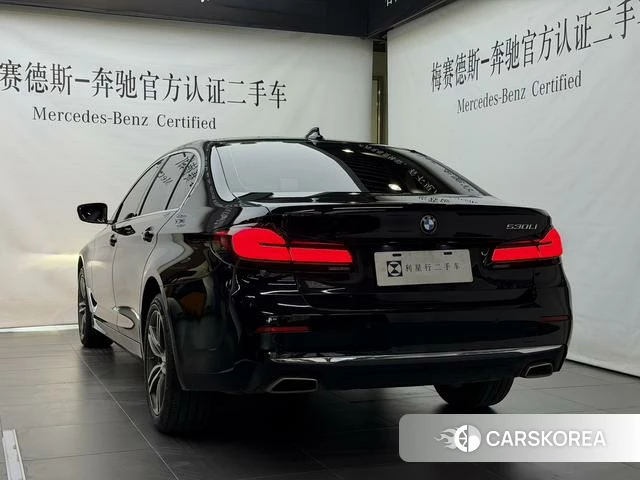BMW 5 series 2021 Черный из Китая, фото 6
