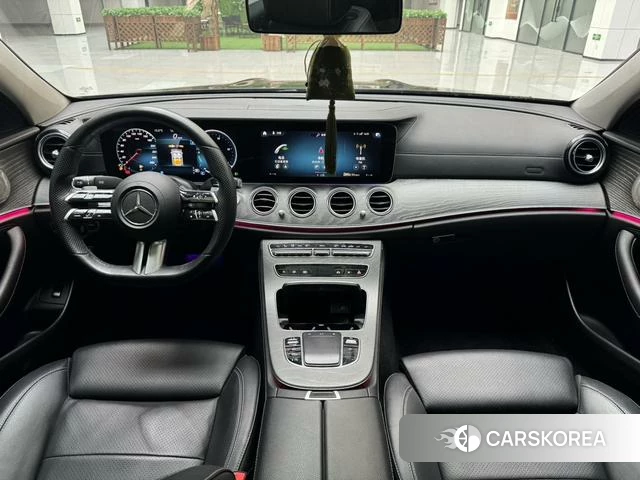 Mercedes-Benz E-class 2022 Черный из Китая, фото 6