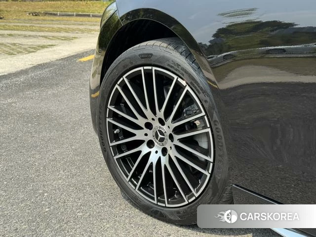 Mercedes-Benz Class C 2023 Черный из Китая, фото 6
