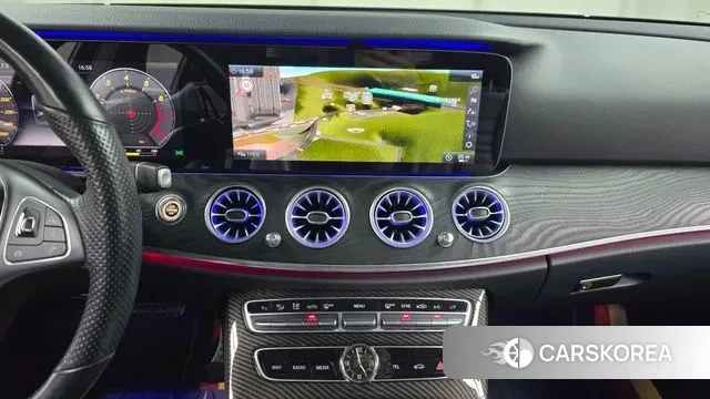 Mercedes-Benz E-Class W213 2018 Белый из Кореи, фото 6