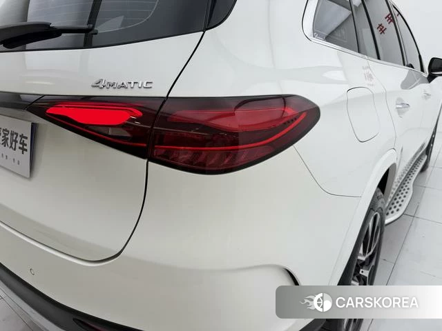 Mercedes-Benz GLC 2024 Белый из Китая, фото 6