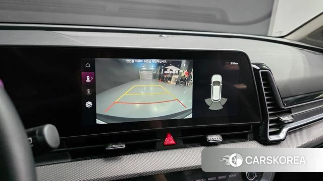 Kia Sportage 5th Generation 2022 Белый из Кореи, фото 6