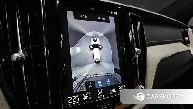 Volvo XC60 second Generation 2019 Белый из Кореи, фото 6