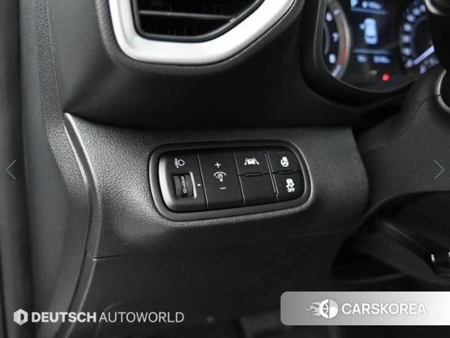 Hyundai Venue 2022 Белый из Кореи, фото 6