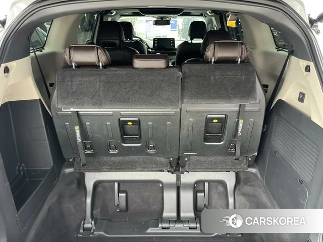 Toyota Sienna 2023 Белый из Китая, фото 6