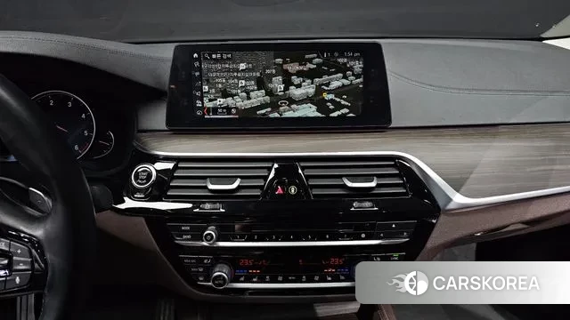 BMW 5 Series (G30) 2018 Синий из Кореи, фото 6