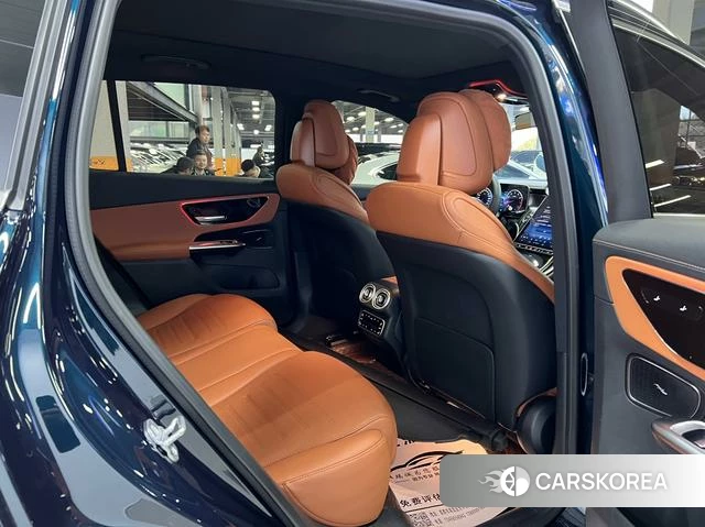Mercedes-Benz GLC 2023 Зеленый из Китая, фото 6