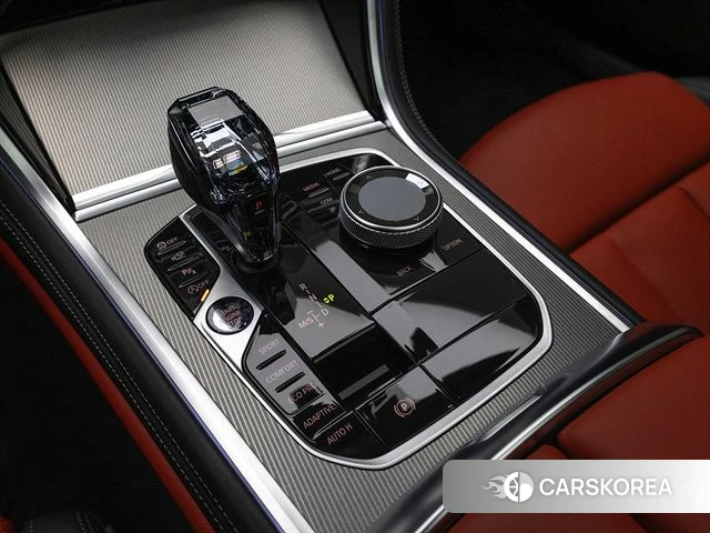 BMW 8 Series (G15) 2021 Черный из Кореи, фото 6