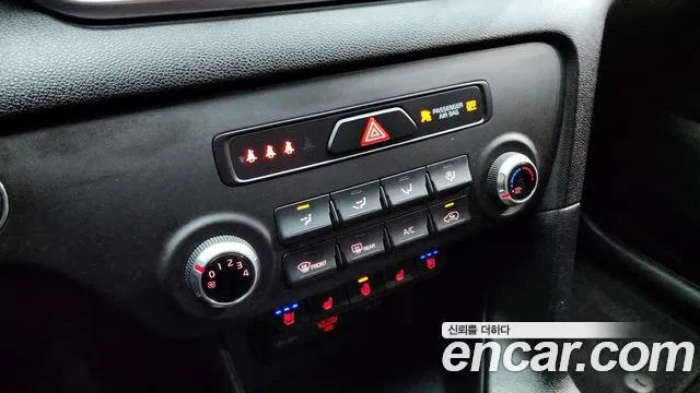 Kia Sportage The Bold 2021 Серебристо-серый из Кореи, фото 6