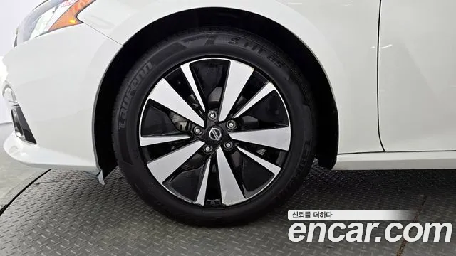 Nissan Altima (L34) id 2645898 из Кореи 6