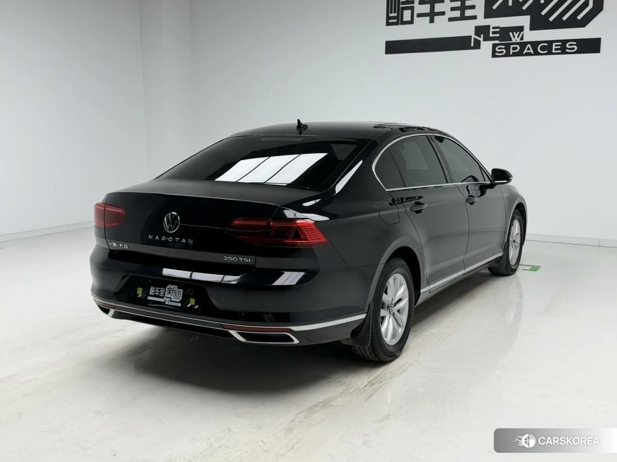 Volkswagen Magotan 2019 Черный из Китая, фото 6