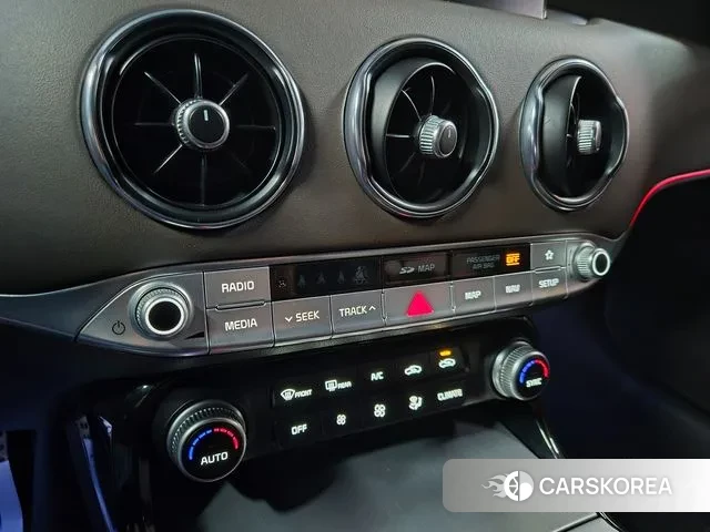 Kia Stinger 2018 Серый из Кореи, фото 6