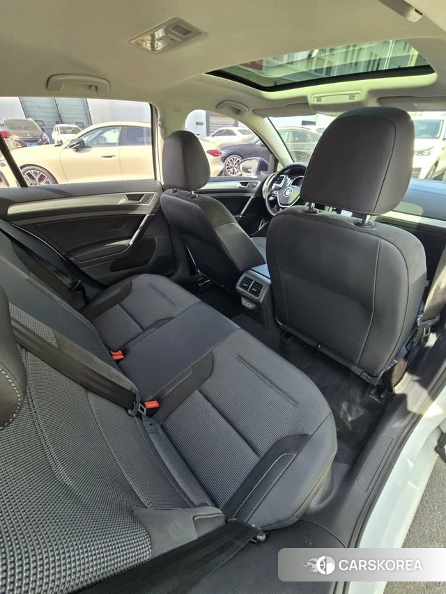 Volkswagen Golf 2019 Белый из Китая, фото 6