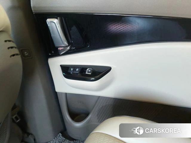 Kia Carnival 4th generation 2022 Черный из Кореи, фото 6