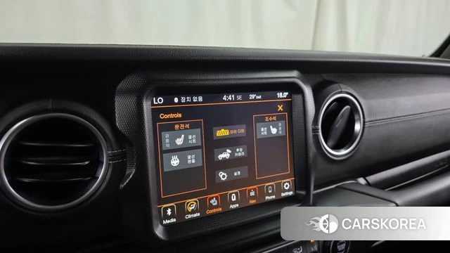 Jeep Wrangler (JL) 2021 Черный из Кореи, фото 6