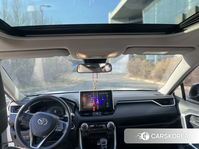 Toyota RAV4 Rongfang 2021 Белый из Китая, фото 6