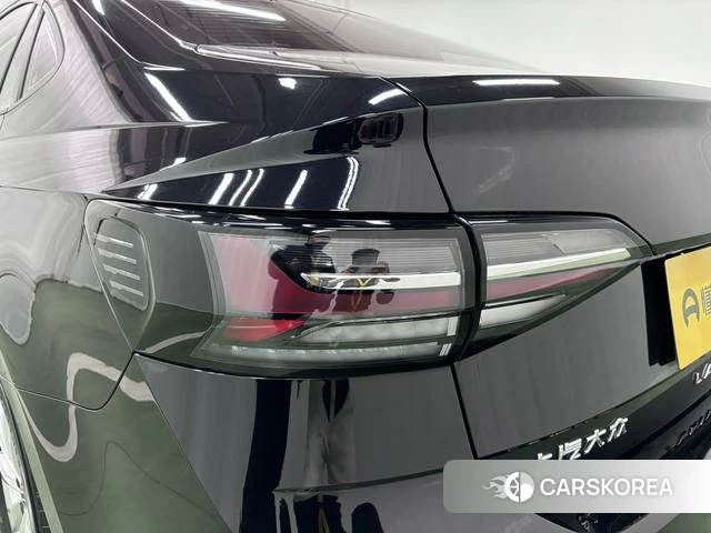 Volkswagen Lavida 2024 Черный из Китая, фото 6