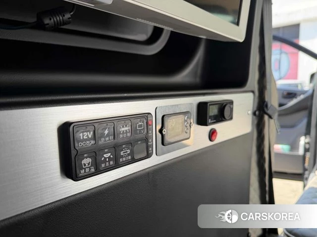 Hyundai The New Grand Starex 2021 Черный из Кореи, фото 6