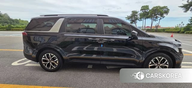 Kia Carnival 4th generation 2021 Черный из Кореи, фото 6