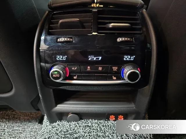 BMW 5 Series (G30) 2023 Черный из Кореи, фото 6