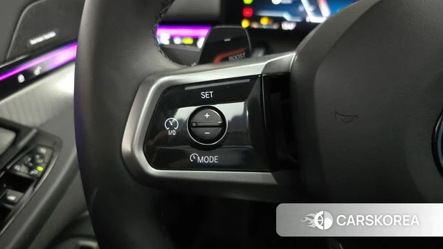 BMW 5 Series (G60) 2025 Черный из Кореи, фото 6