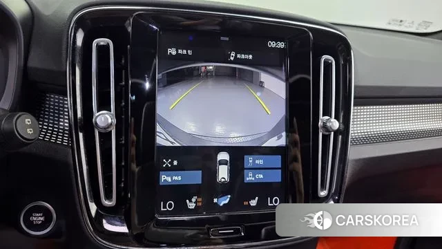 Volvo XC40 2018 Серебряный из Кореи, фото 6