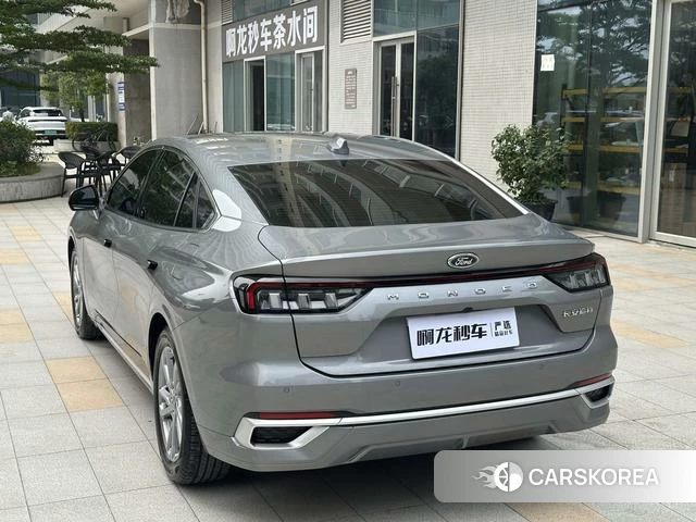 Ford Mondeo 2024 Серебристо-серый из Китая, фото 6