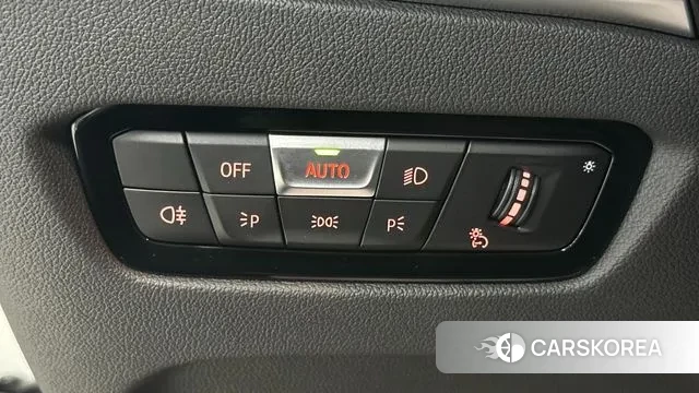 BMW i4 2025 Белый из Кореи, фото 6