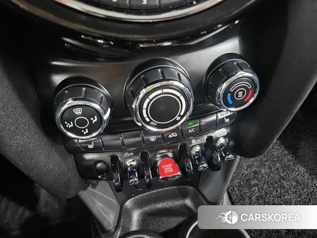 Mini Cooper 2019 Черный из Кореи, фото 6
