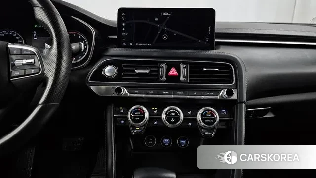 Genesis The New G70 2022 Красный из Кореи, фото 6