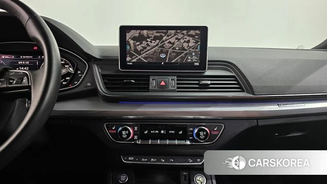 Audi Q5 (FY) 2020 Белый из Кореи, фото 6