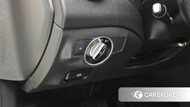 Mercedes-Benz GLA-Class X156 2018 Белый из Кореи, фото 6