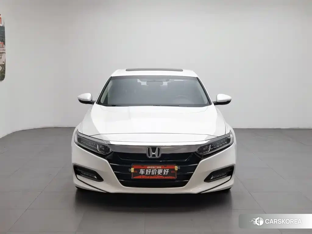 Honda Accord 2021 Белый из Китая, фото 6