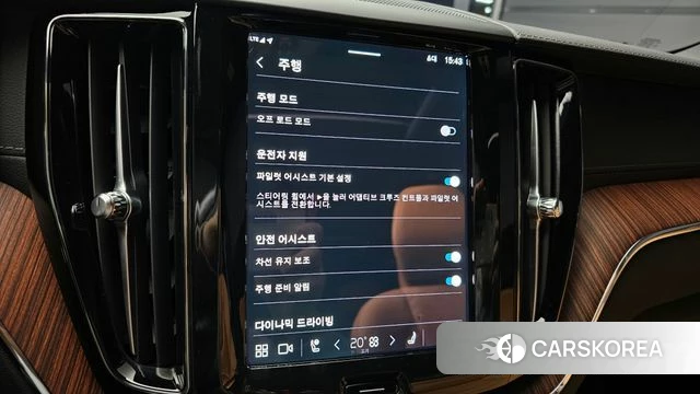 Volvo XC60 second Generation 2024 Черный из Кореи, фото 6