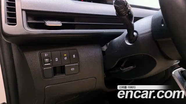 Hyundai Staria 2021 Белый из Кореи, фото 6