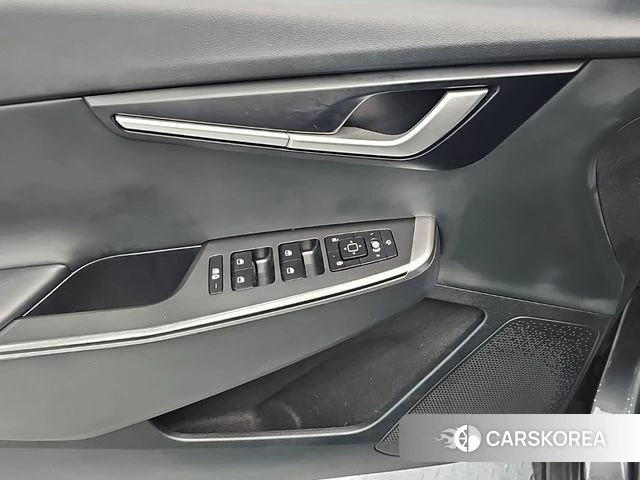 Kia EV6 2024 Серый из Кореи, фото 6