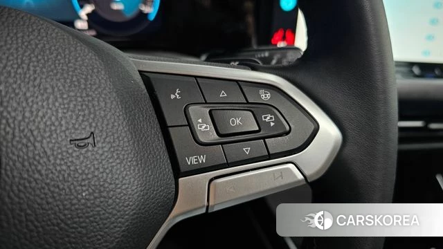 Volkswagen Golf 8th Generation 2022 Белый из Кореи, фото 6