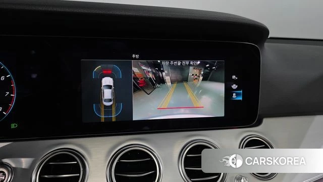 Mercedes-Benz E-Class W213 2021 Серебряный из Кореи, фото 6