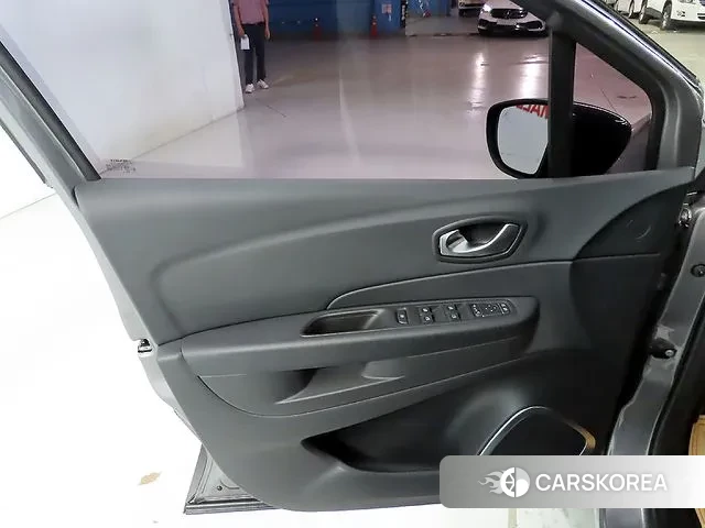 Renault Korea (Samsung) New QM3 2019 Серебристо-серый из Кореи, фото 6