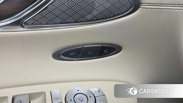 Genesis GV70 2021 Зеленый из Кореи, фото 6