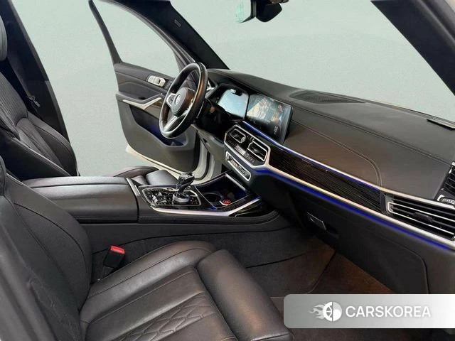 BMW X7 (G07) 2022 Белый из Кореи, фото 6