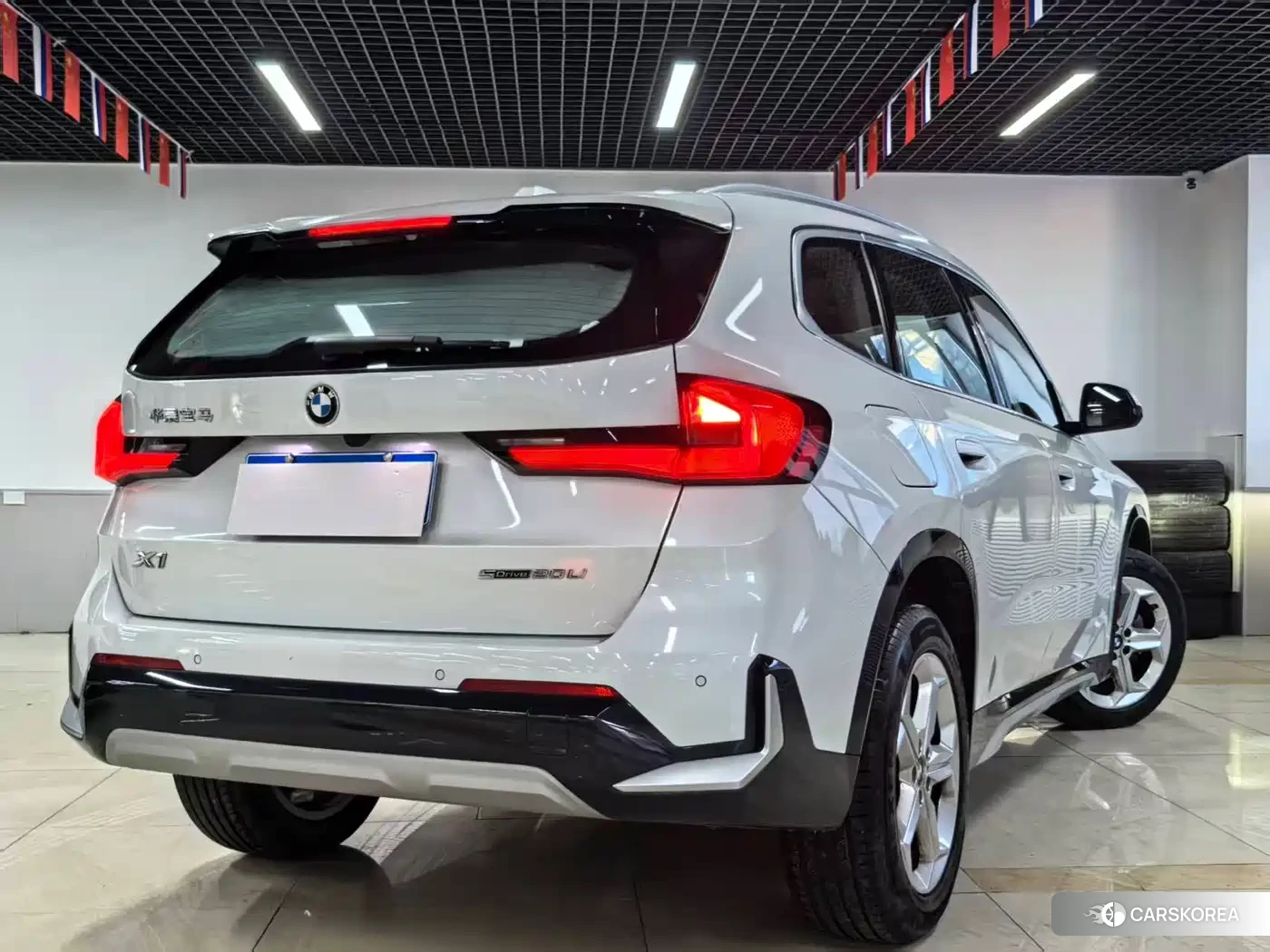 BMW X1 2023 Silver/gray из Китая, фото 6
