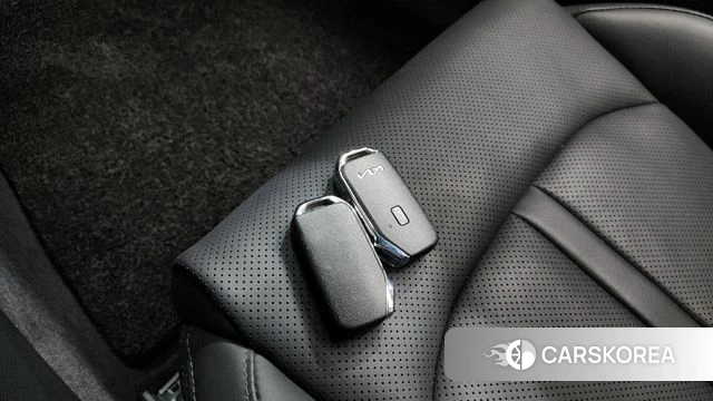 Kia K5 3rd generation 2023 Серый из Кореи, фото 6